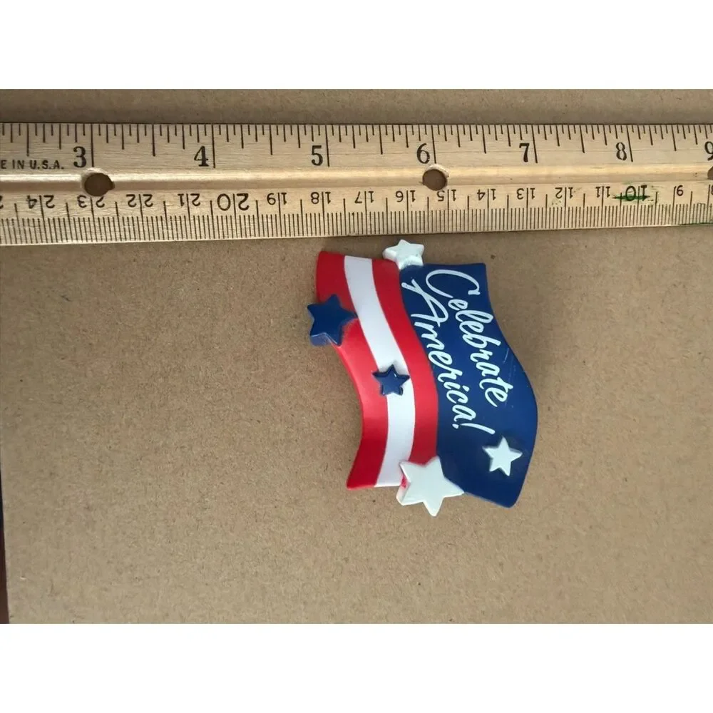 Vtg. Hallmark Celebrate America brooch with flag design